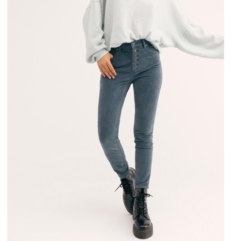 Free People Sun Chaser Corduroy Retro Skinny in Morning Waves Blue Jeans NEW